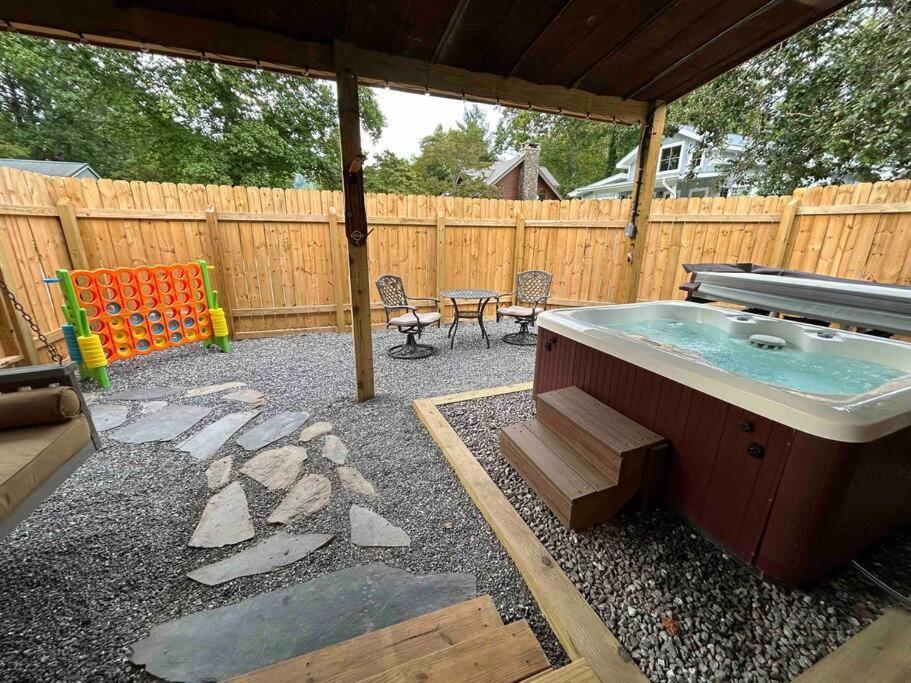 Blissful Nook Tiny Home ~ Cozy Retreat W/ Hot Tub; Near Town And Deep Creek บรายซันซิตี ภายนอก รูปภาพ